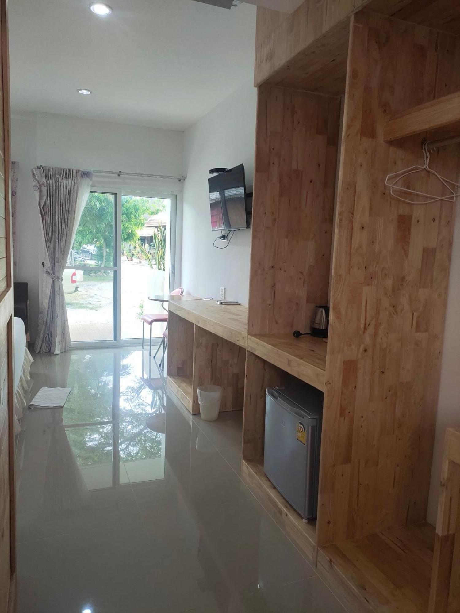 Yuwadee Resort Csalong Kültér fotó