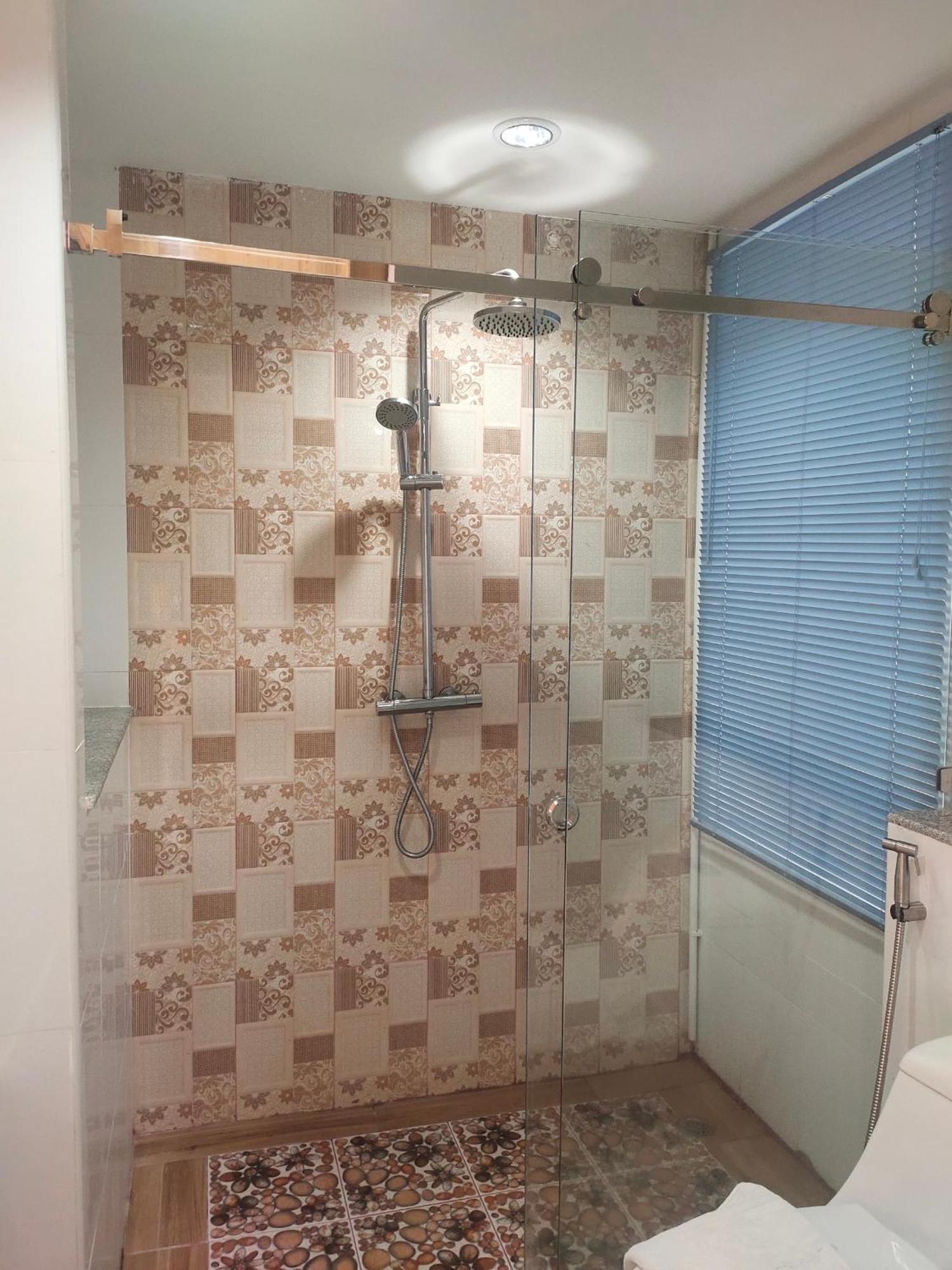 Yuwadee Resort Csalong Kültér fotó