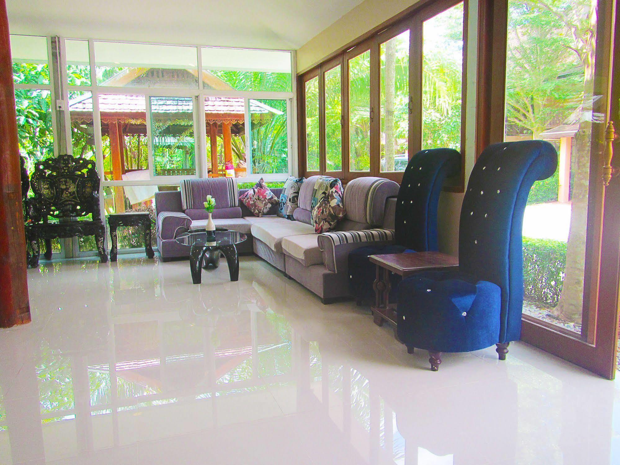 Yuwadee Resort Csalong Kültér fotó