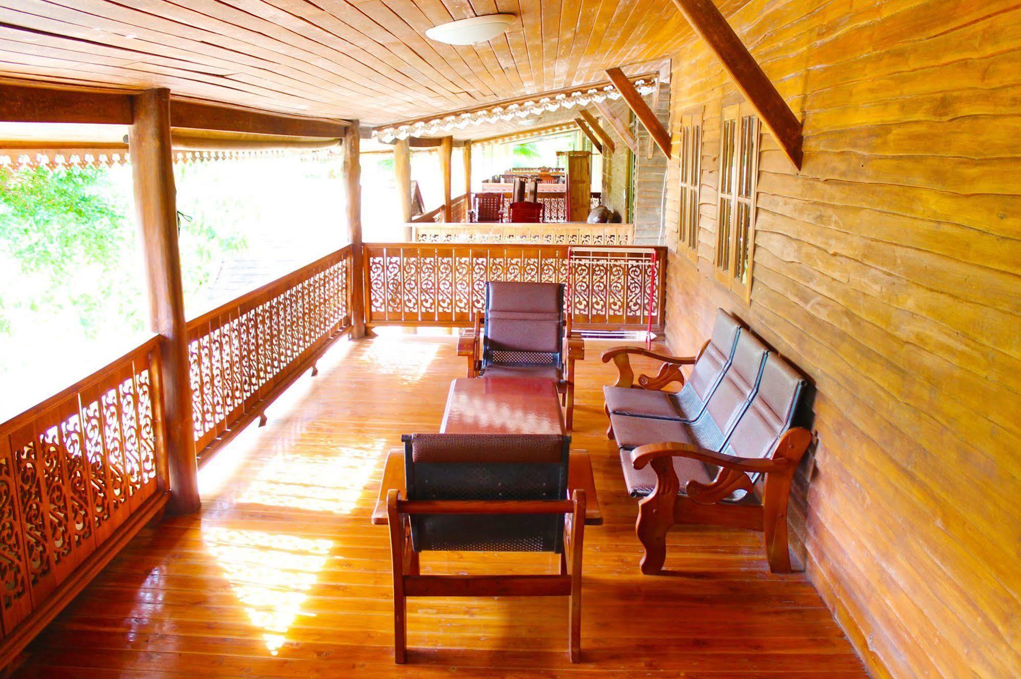 Yuwadee Resort Csalong Kültér fotó
