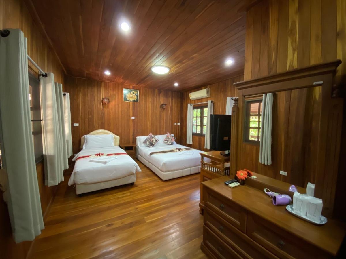 Yuwadee Resort Csalong Kültér fotó