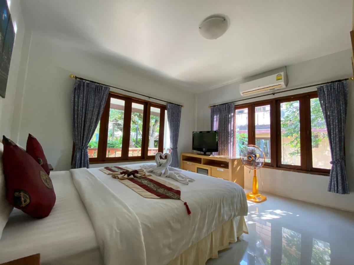 Yuwadee Resort Csalong Kültér fotó