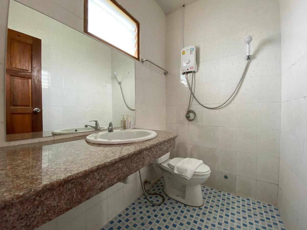 Yuwadee Resort Csalong Kültér fotó